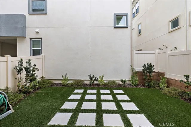 $4,700 | 214 Denali, Lake Forest, CA 92630