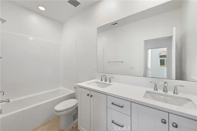 $4,700 | 214 Denali, Lake Forest, CA 92630