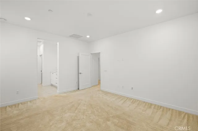 $4,700 | 214 Denali, Lake Forest, CA 92630