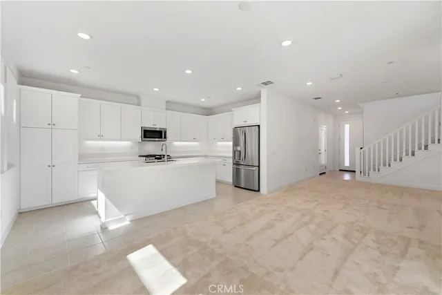 $4,700 | 214 Denali, Lake Forest, CA 92630