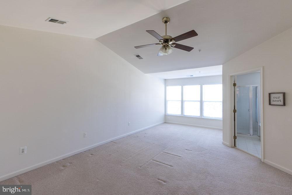 4613 Ripley Manor Terrace Olney, MD 20832 - Photo 15 of 29 Gallery Image 15