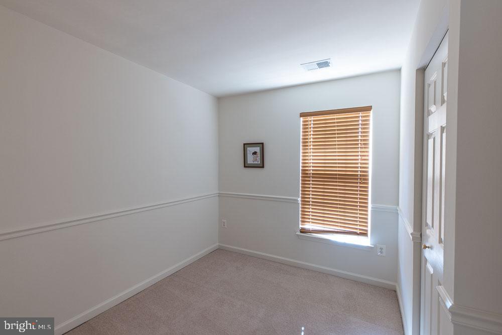 4613 Ripley Manor Terrace Olney, MD 20832 - Photo 19 of 29 Gallery Image 19