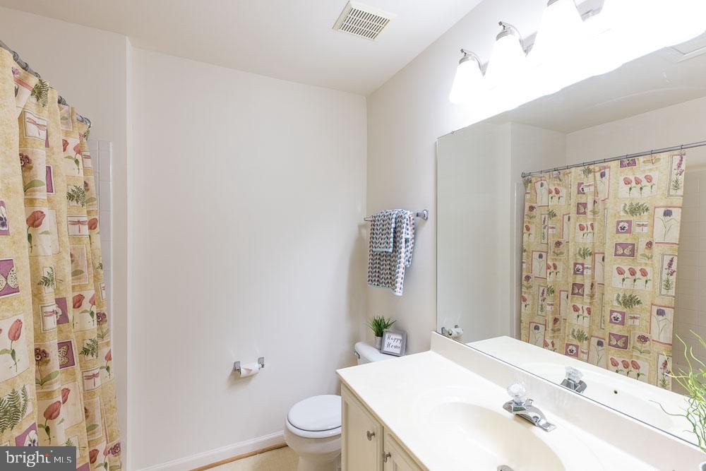 4613 Ripley Manor Terrace Olney, MD 20832 - Photo 21 of 29 Gallery Image 21