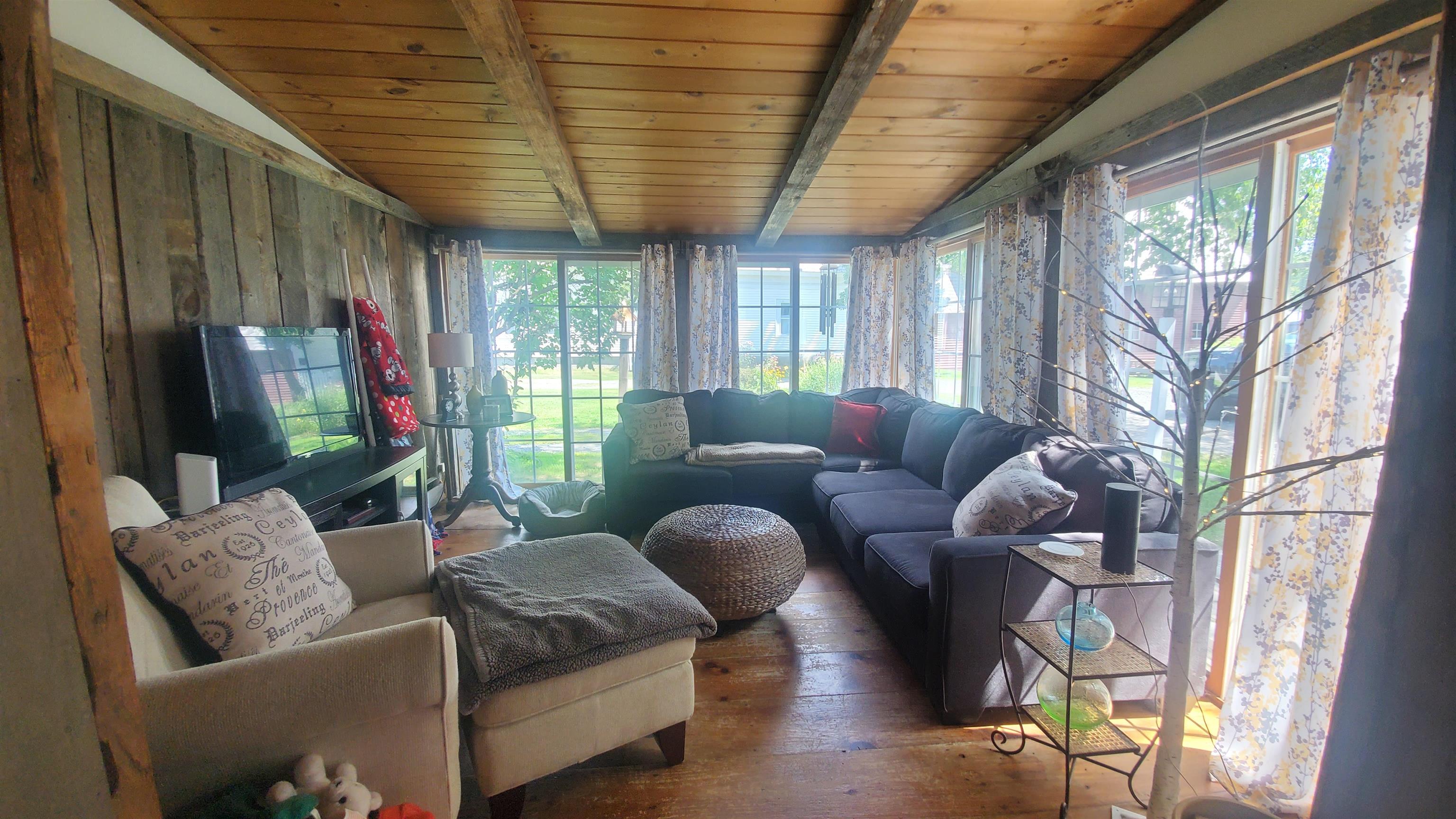 479 Main Street Chester, VT 05143 - Photo 15 of 38