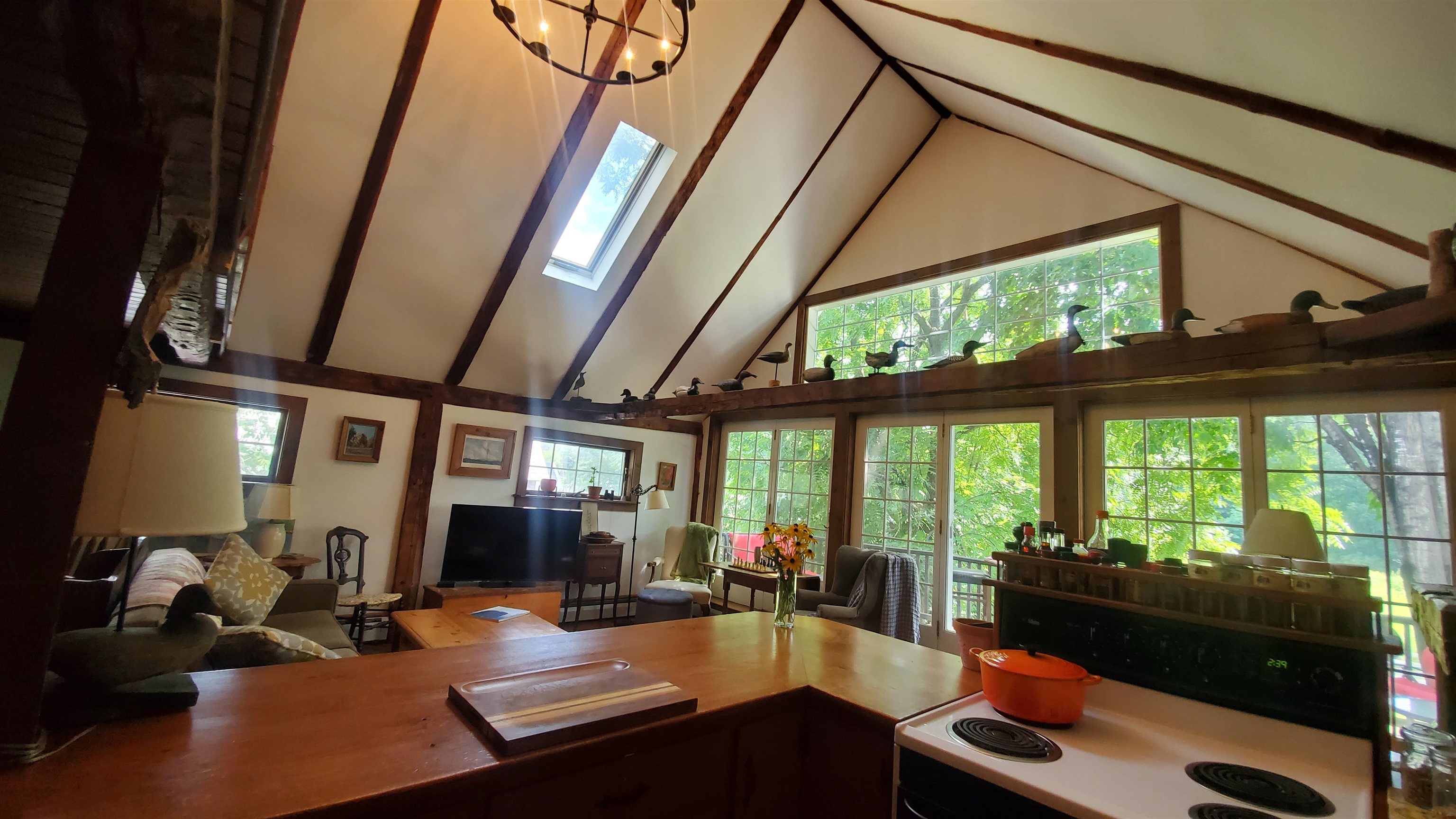 479 Main Street Chester, VT 05143 - Photo 7 of 38