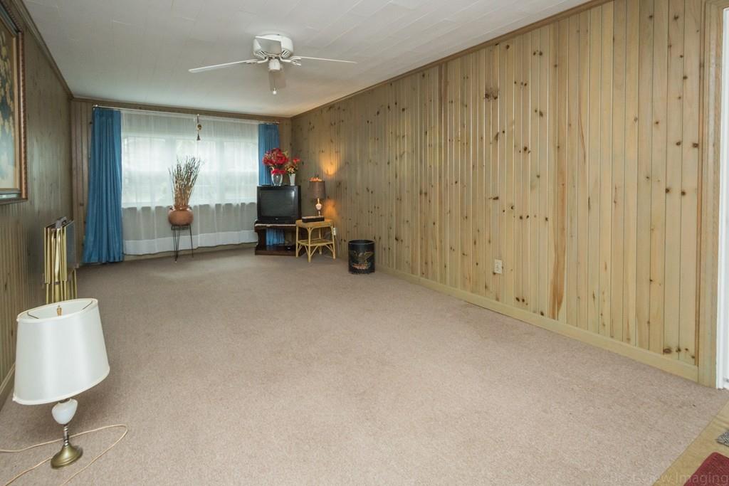 25 McGregory Road Sturbridge, MA 01566 - Photo 10 of 41