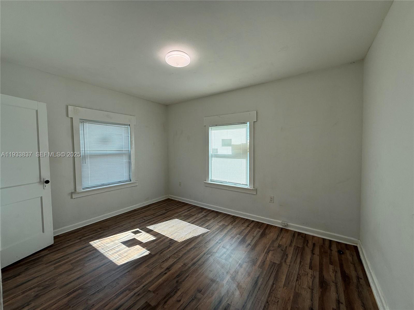 816 5th Street West Palm Beach, FL 33401 - Photo 16 of 28