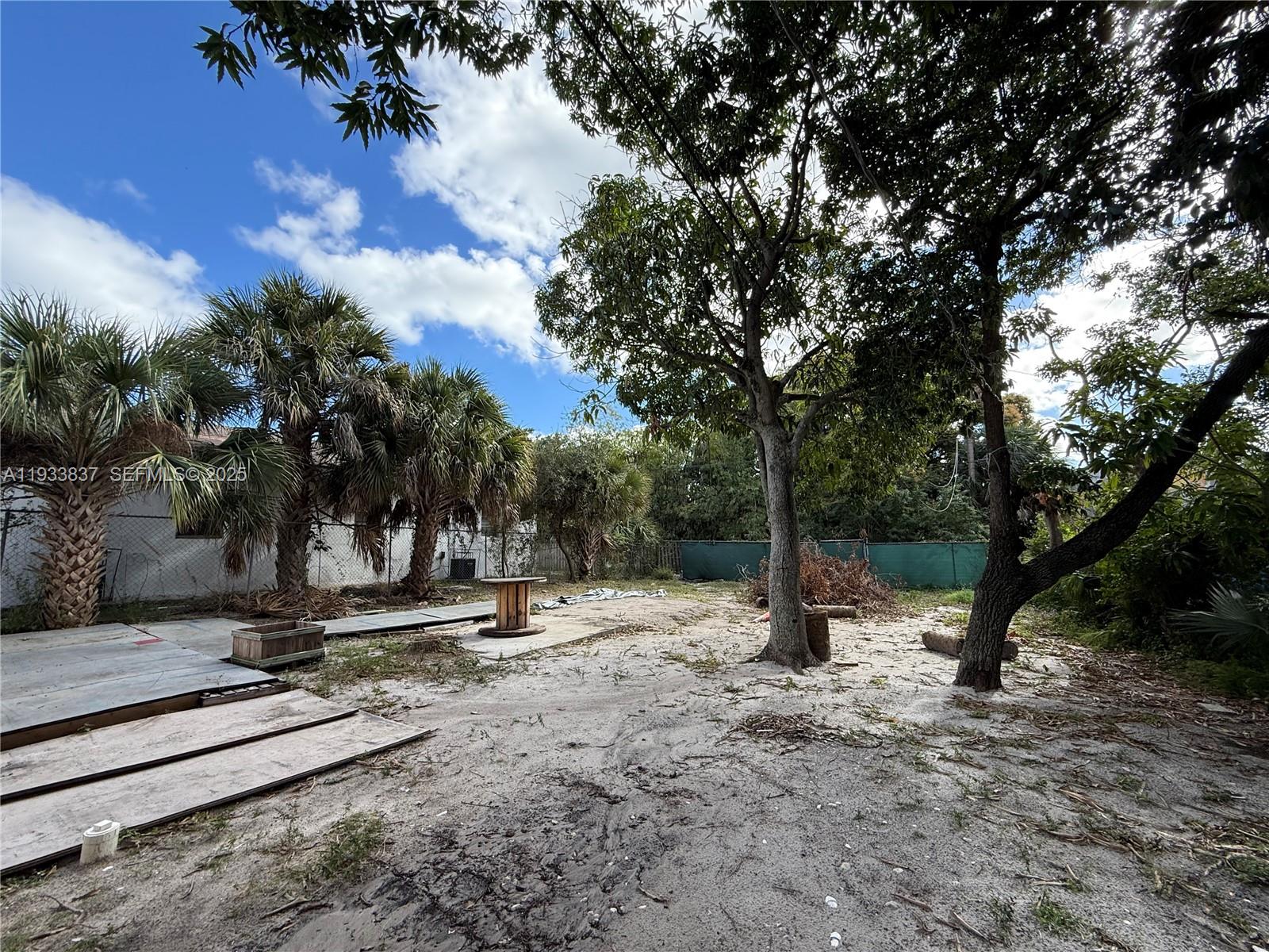 816 5th Street West Palm Beach, FL 33401 - Photo 27 of 28