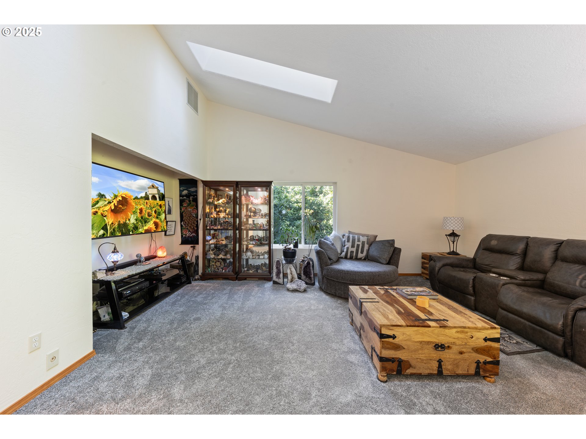 6100 Teal Creek Road Dallas, OR 97338 - Photo 2 of 40