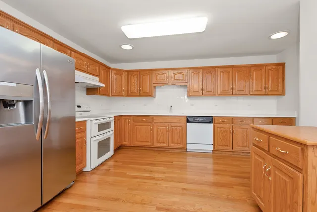 $419,900 | 10509 San Luis Lane, Orland Park, IL 60467