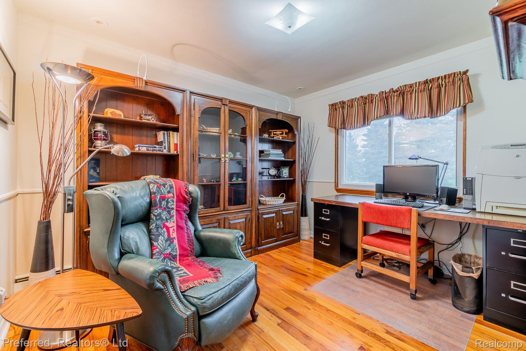 6554 Napier Road Plymouth, MI 48170 - Photo 24 of 39 Gallery Image 24
