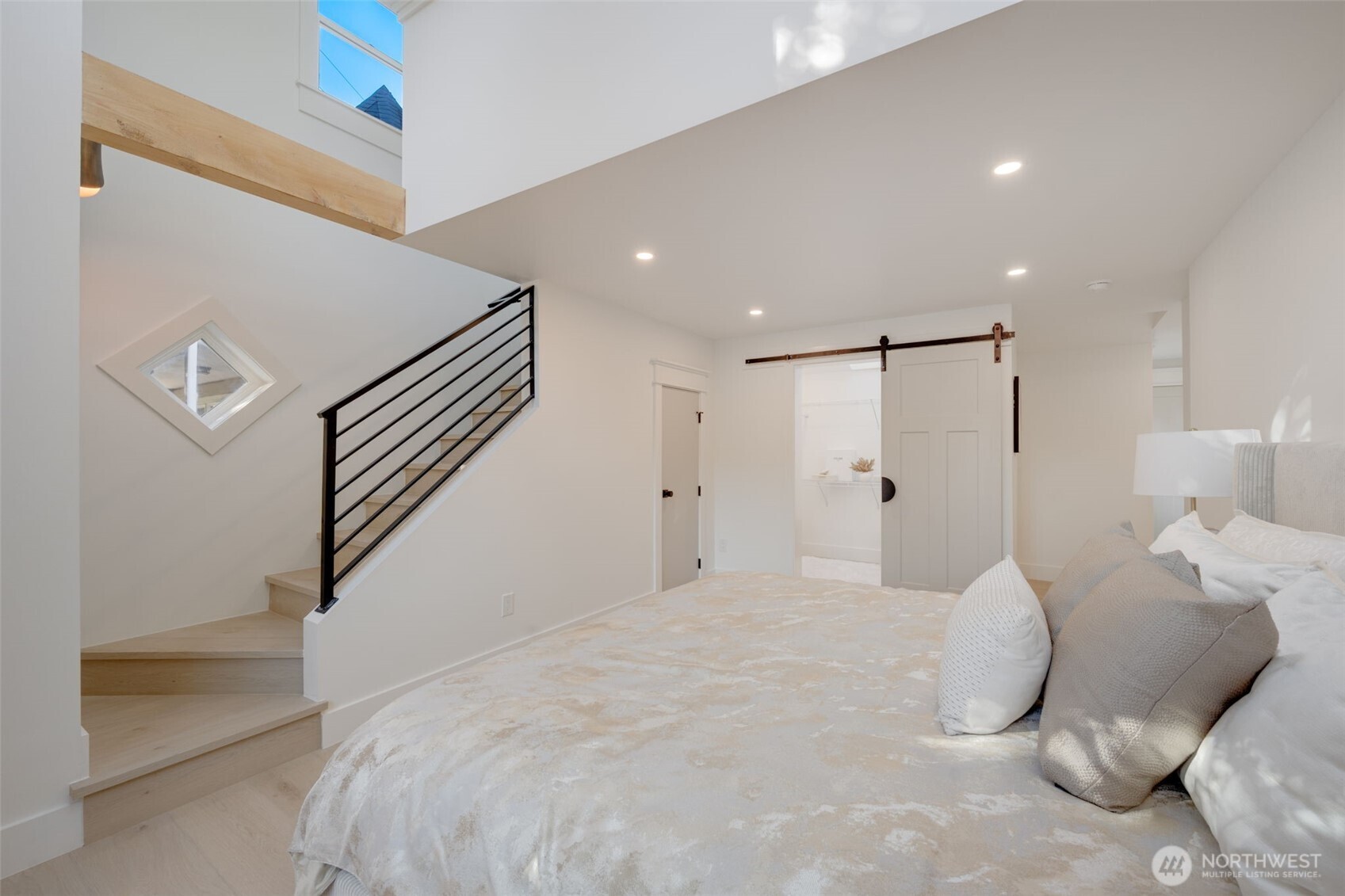 4203 5th Avenue Northwest Seattle, WA 98107 - Photo 16 of 35