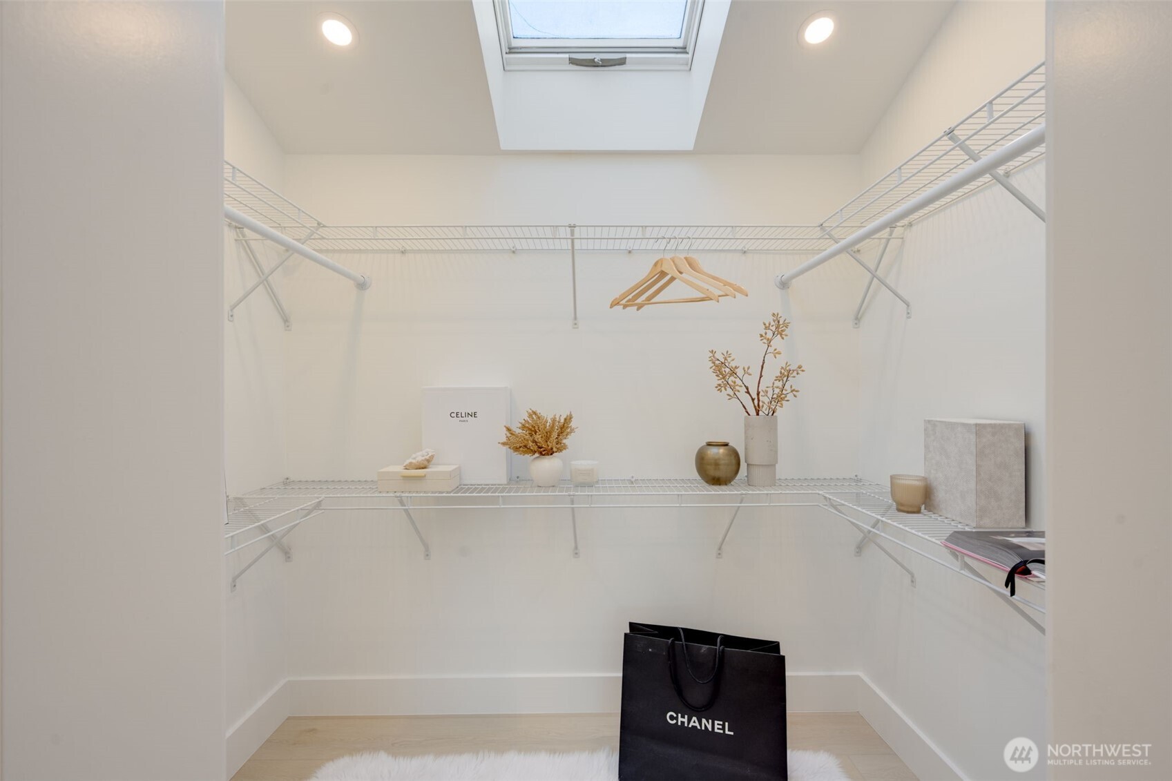 4203 5th Avenue Northwest Seattle, WA 98107 - Photo 18 of 35