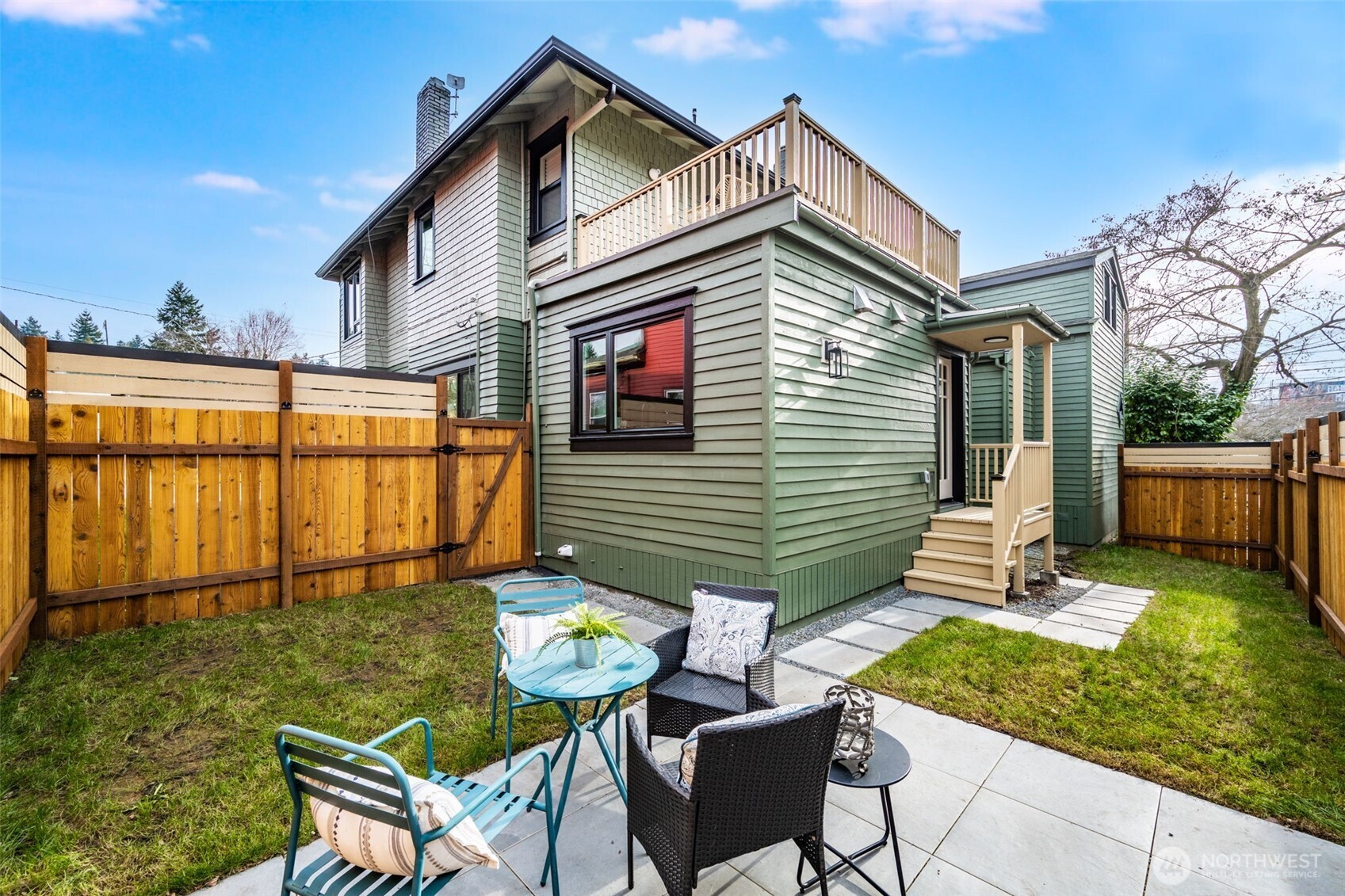 4203 5th Avenue Northwest Seattle, WA 98107 - Photo 30 of 35