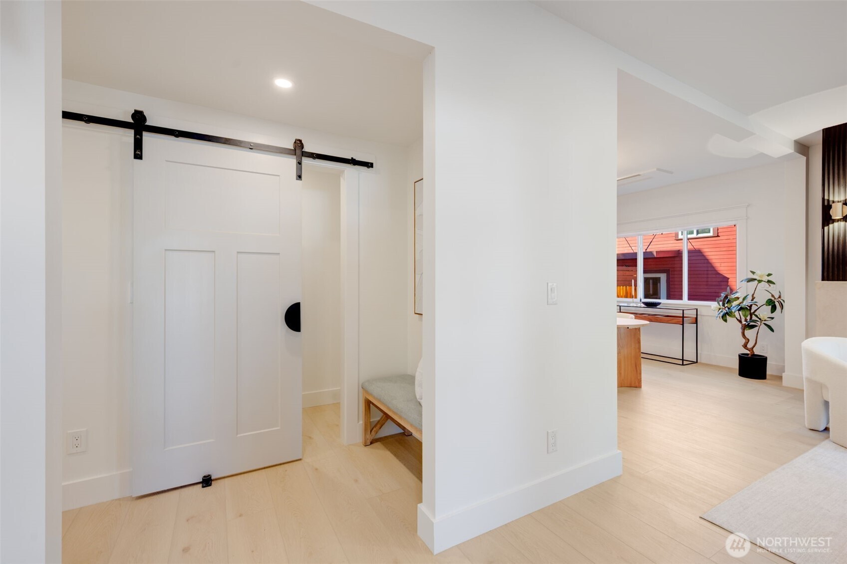 4203 5th Avenue Northwest Seattle, WA 98107 - Photo 6 of 35