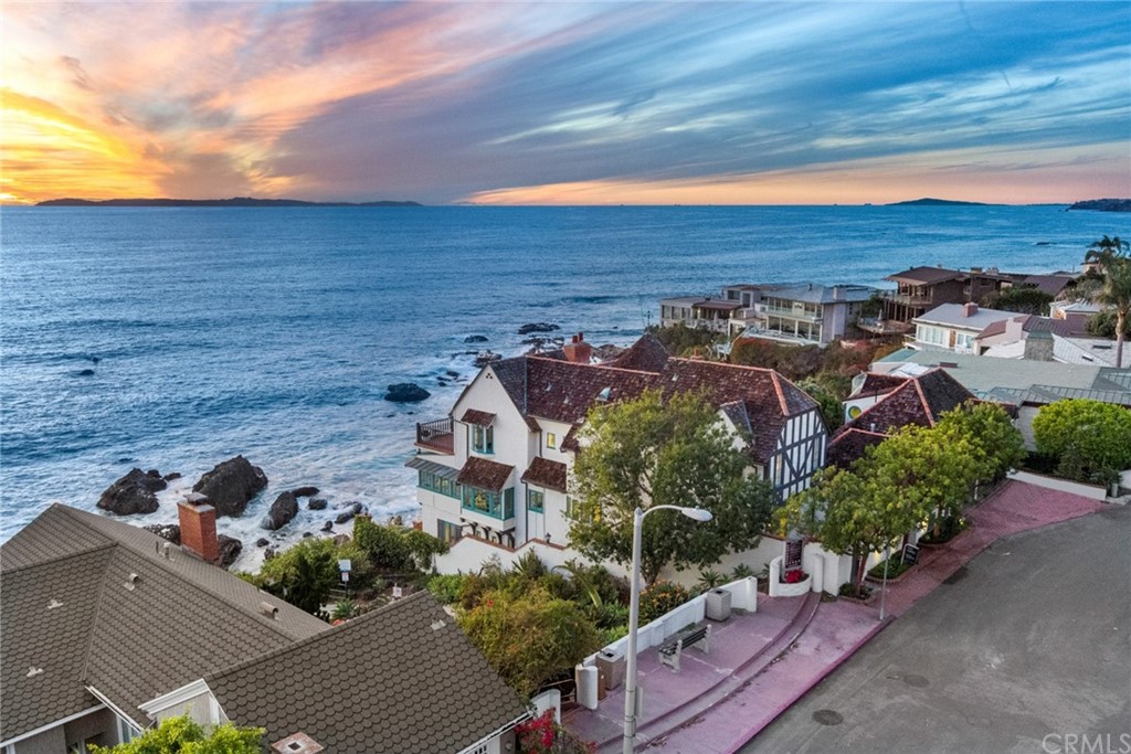 1991 Ocean Way Laguna Beach, CA 92651 - Photo 2 of 52