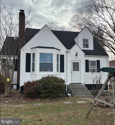 $750,000 | 13346 Regal Crest Drive, Clifton, VA 20124