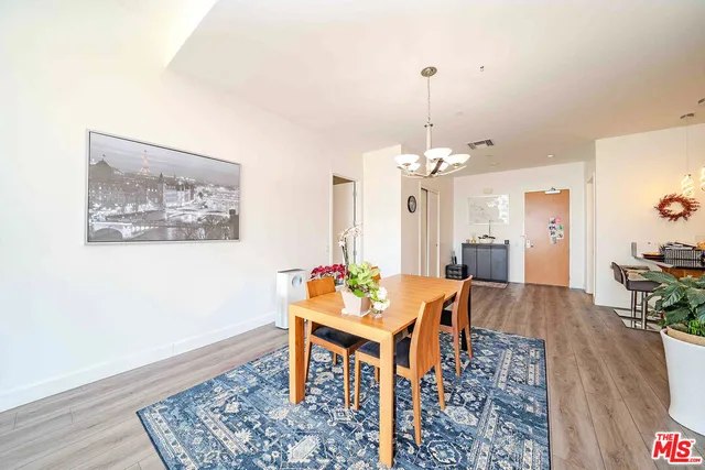 $859,000 | 3223 West 6th Street, Unit 906, Los Angeles, CA 90020