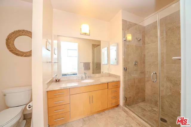 $859,000 | 3223 West 6th Street, Unit 906, Los Angeles, CA 90020