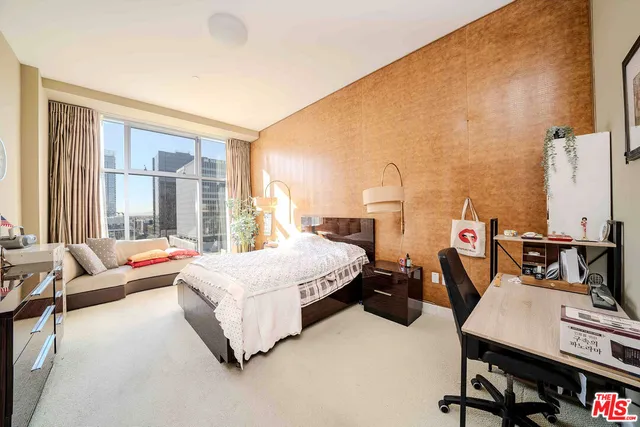 $859,000 | 3223 West 6th Street, Unit 906, Los Angeles, CA 90020