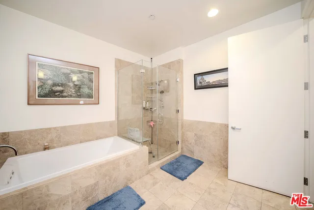 $859,000 | 3223 West 6th Street, Unit 906, Los Angeles, CA 90020