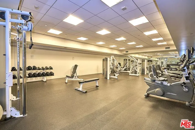 $859,000 | 3223 West 6th Street, Unit 906, Los Angeles, CA 90020