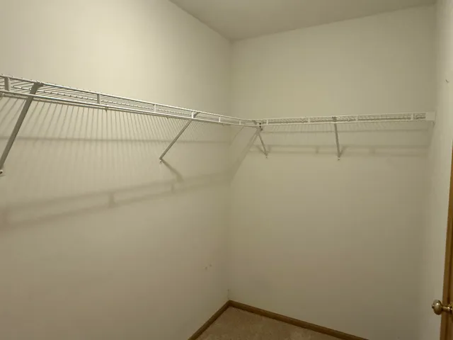 $1,600 | 510 Timber Drive, Harvard, IL 60033