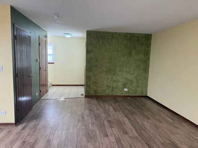 $1,600 | 510 Timber Drive, Harvard, IL 60033