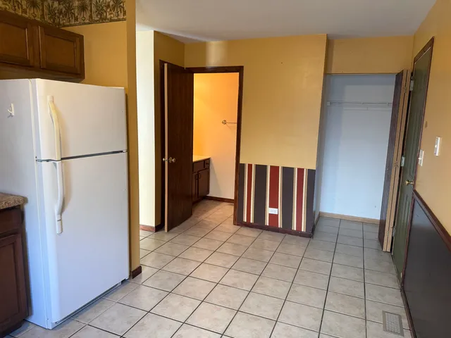 $1,600 | 510 Timber Drive, Harvard, IL 60033