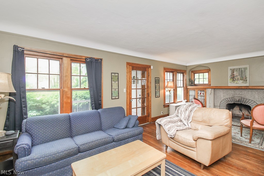 3464 Woodridge Road Cleveland Heights, OH 44121 - Photo 3 of 30