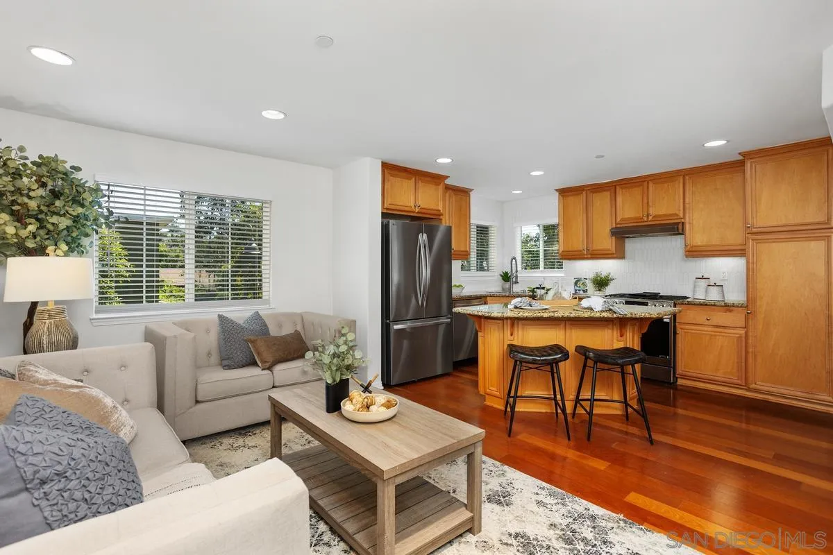 4007 Bluff View Way Carlsbad, CA 92008 - Photo 22 of 38