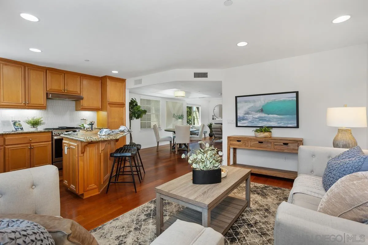 4007 Bluff View Way Carlsbad, CA 92008 - Photo 23 of 38