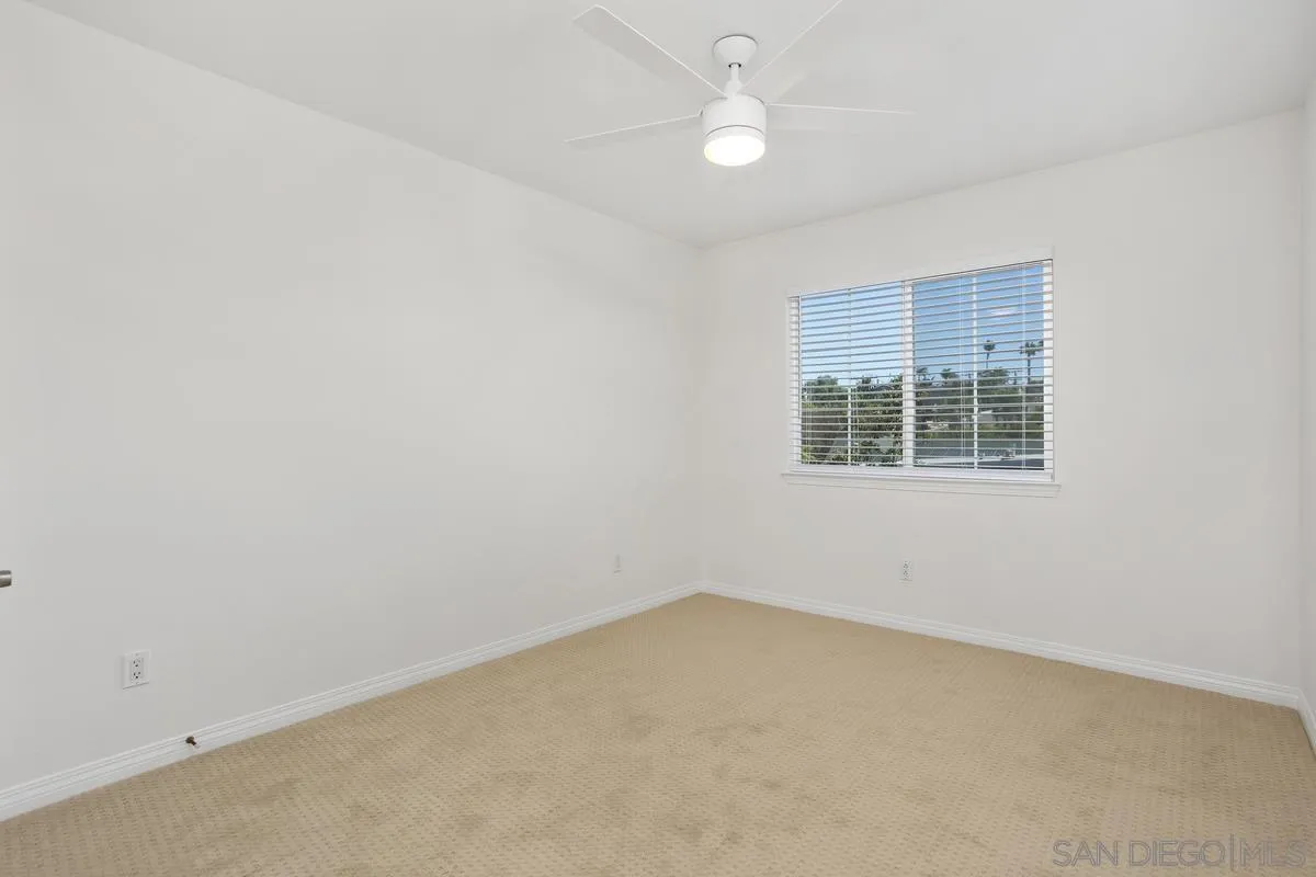 4007 Bluff View Way Carlsbad, CA 92008 - Photo 24 of 38