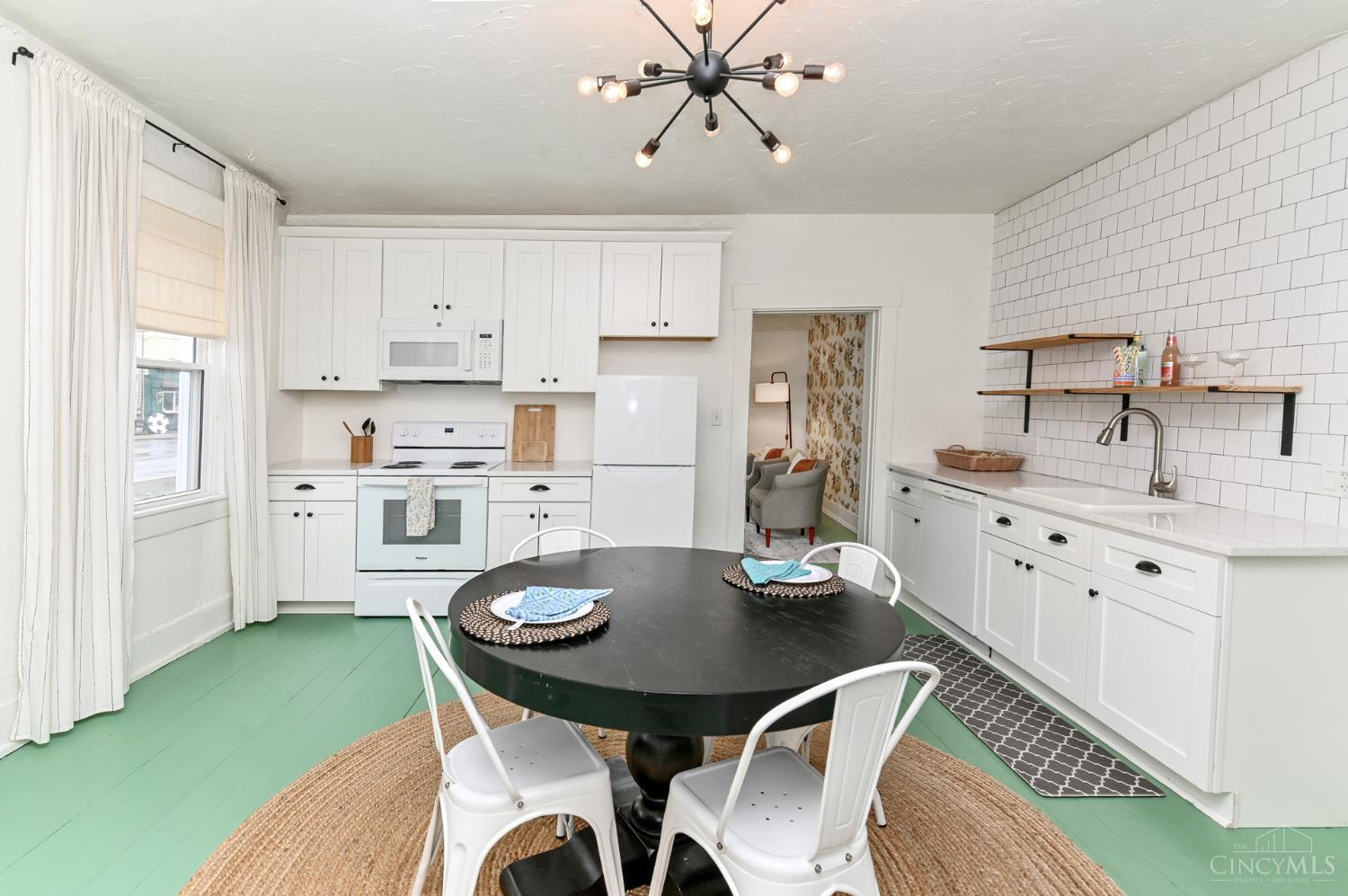 3304 Brotherton Road Cincinnati, OH 45209 - Photo 5 of 21