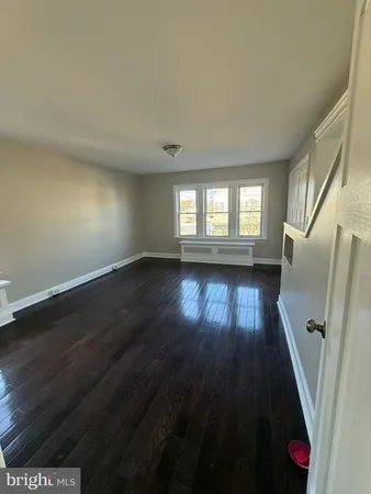$3,000 | 515 Centennial Avenue, Trenton, NJ 08629