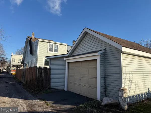 $3,000 | 515 Centennial Avenue, Trenton, NJ 08629