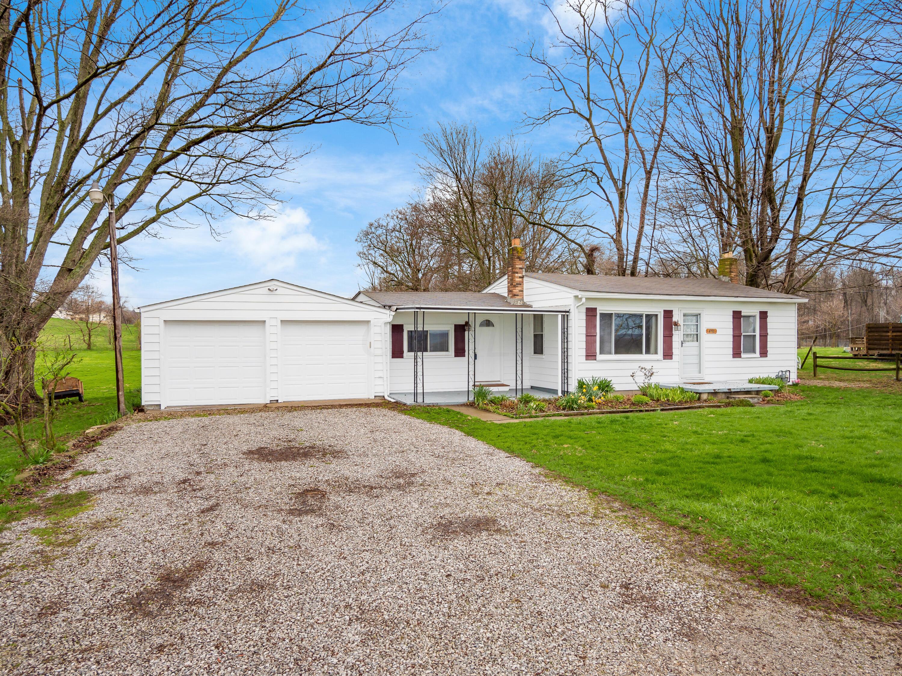 4990 Lithopolis Road Northwest Lancaster, OH 43130 - Photo 5 of 44 Front