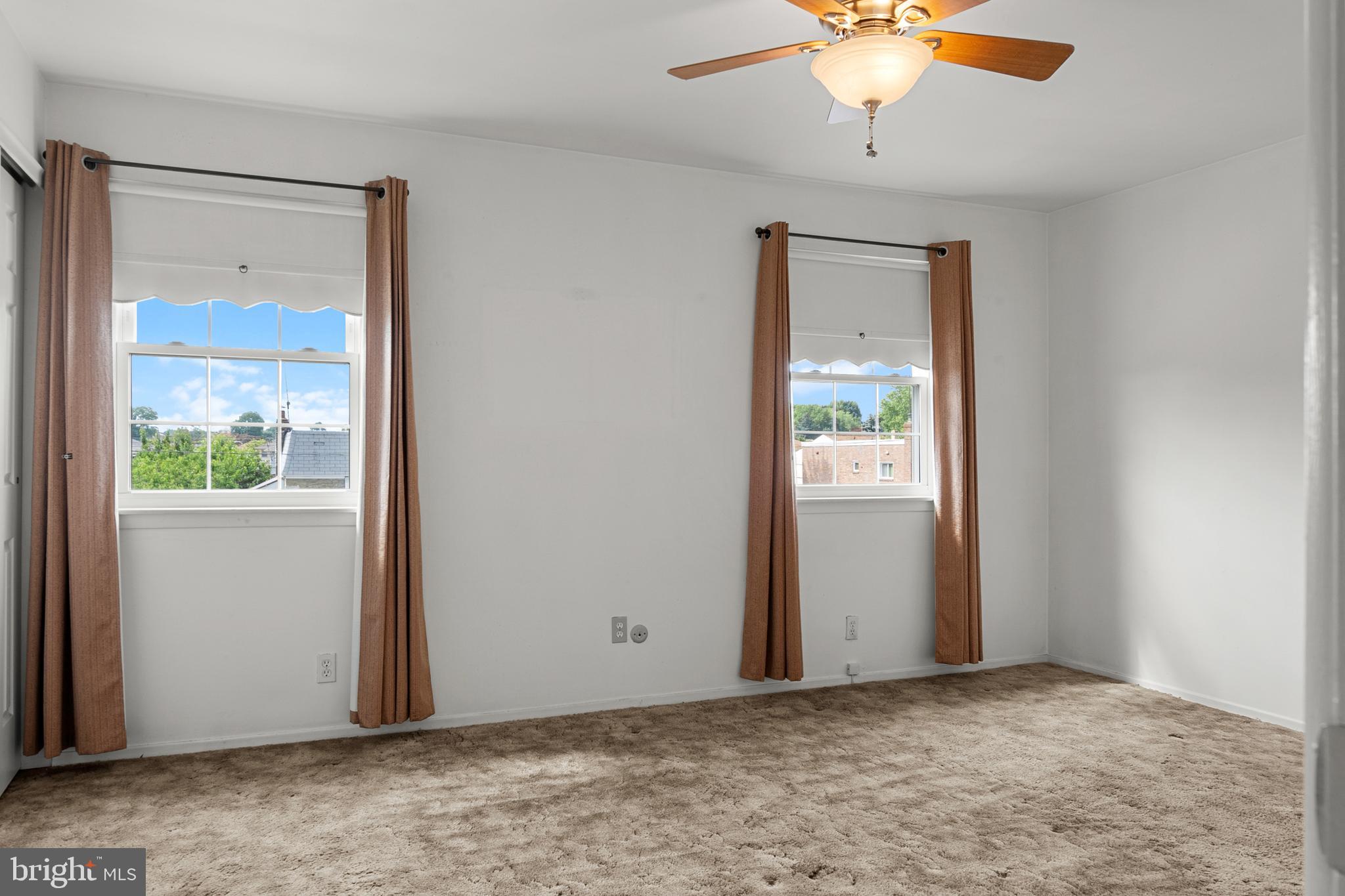 9945 Sandy Road Philadelphia, PA 19115 - Photo 20 of 45 Primary Bedroom