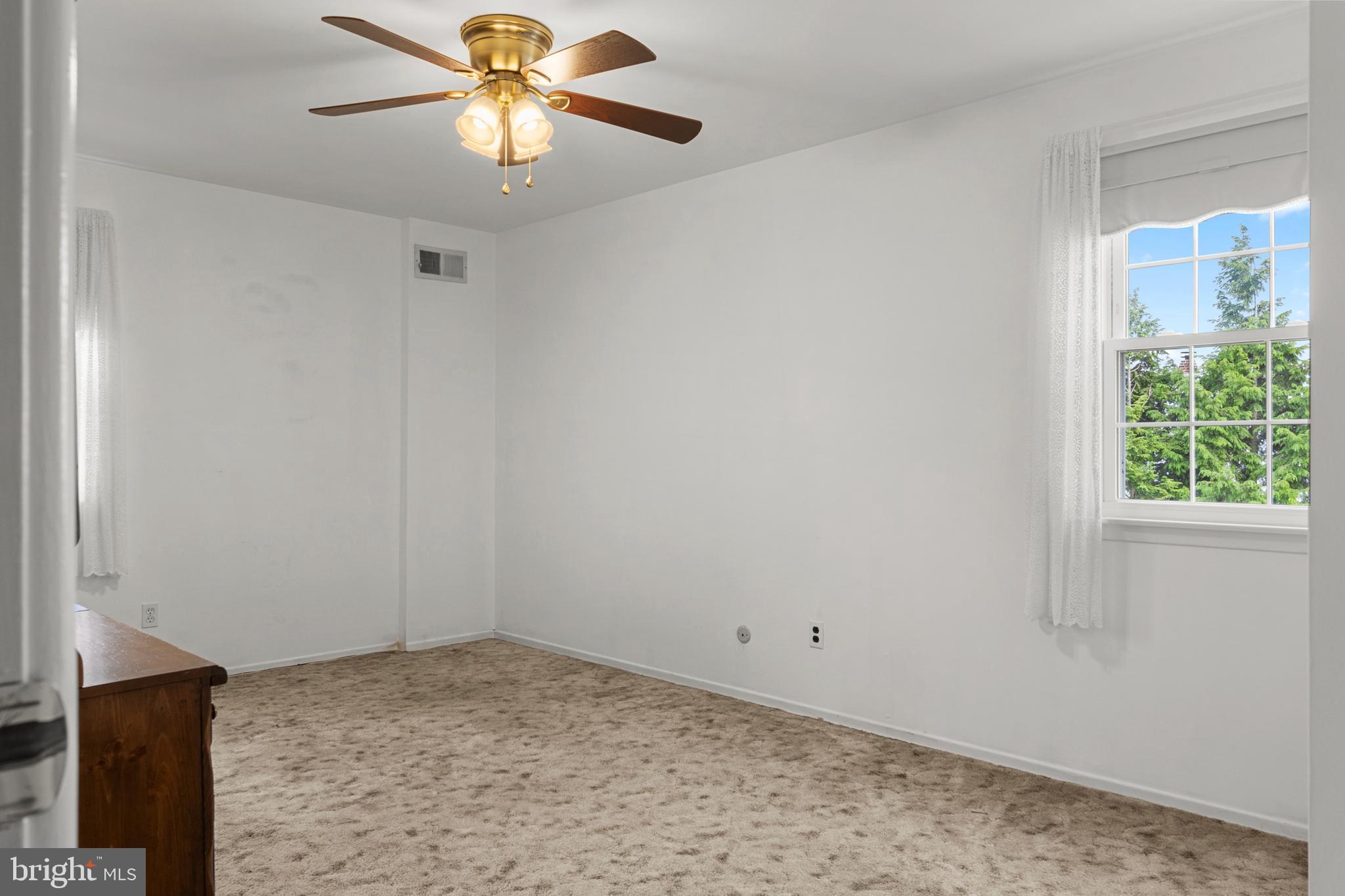 9945 Sandy Road Philadelphia, PA 19115 - Photo 25 of 45 Second Bedroom