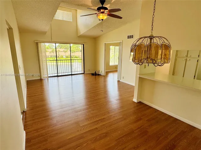 $1,650 | 806 Sky Pine Way, Unit H3, Greenacres, FL 33415