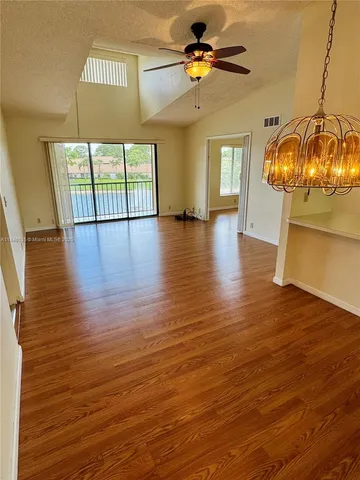 $1,650 | 806 Sky Pine Way, Unit H3, Greenacres, FL 33415