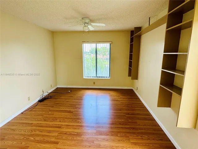 $1,650 | 806 Sky Pine Way, Unit H3, Greenacres, FL 33415