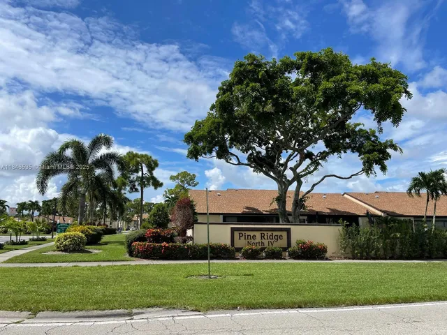 $1,650 | 806 Sky Pine Way, Unit H3, Greenacres, FL 33415