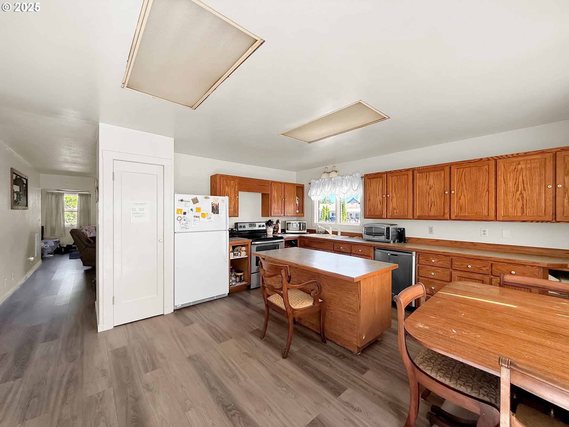 710 North 8th Street Monroe, OR 97456 - Photo 4 of 33 Kitchen