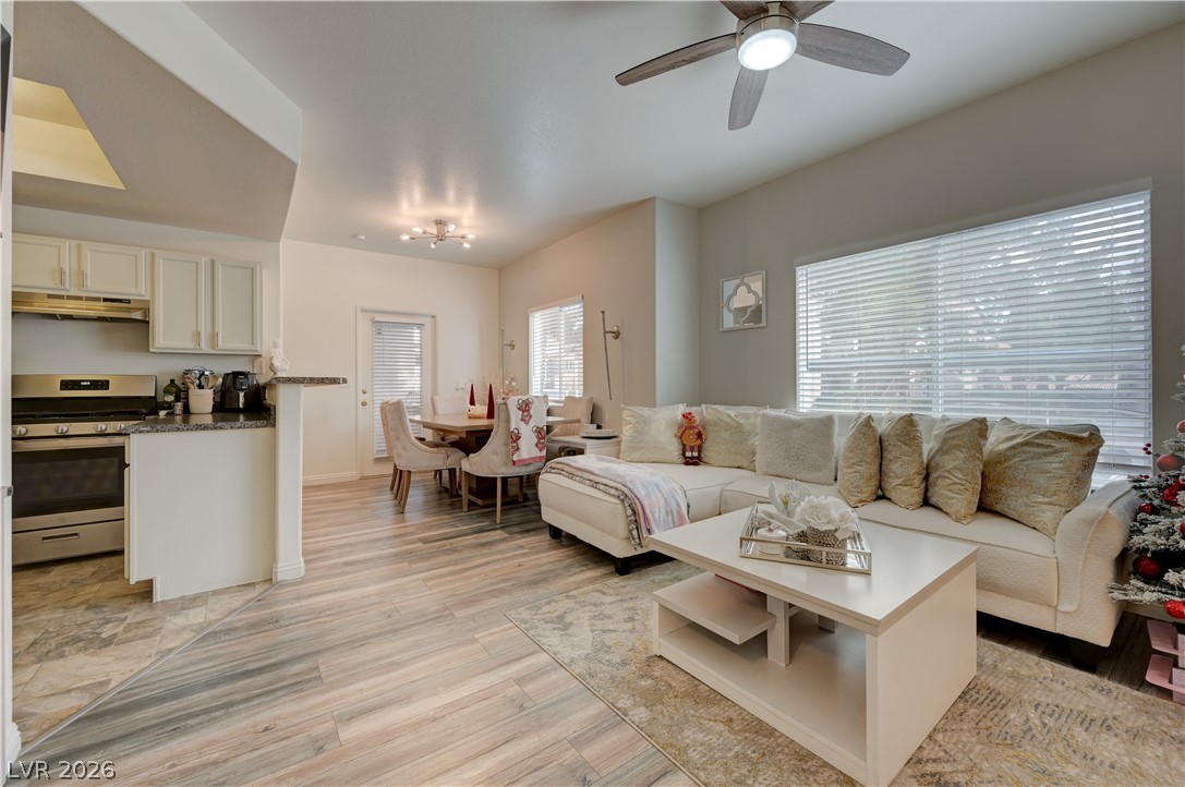 9580 West Reno Avenue, Unit 134 Las Vegas, NV 89148 - Photo 3 of 41