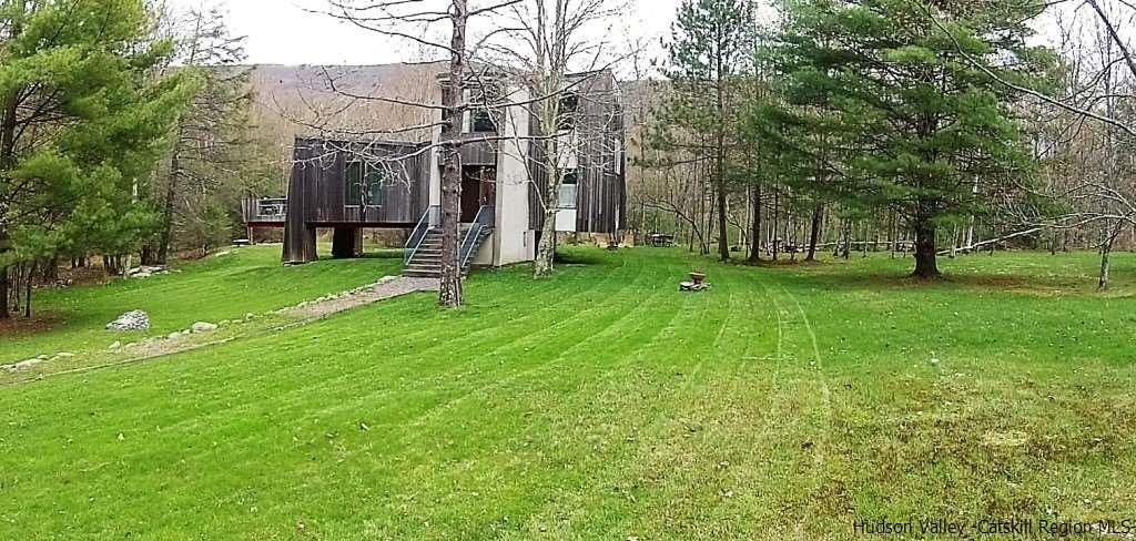 463 Macdaniel Road Woodstock, NY 12409 - Photo 3 of 30 Photo 3