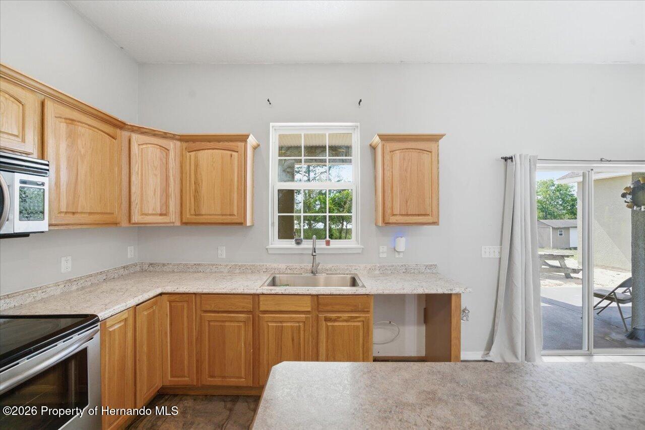 11327 Lark Sparrow Road Weeki Wachee, FL 34614 - Photo 27 of 81