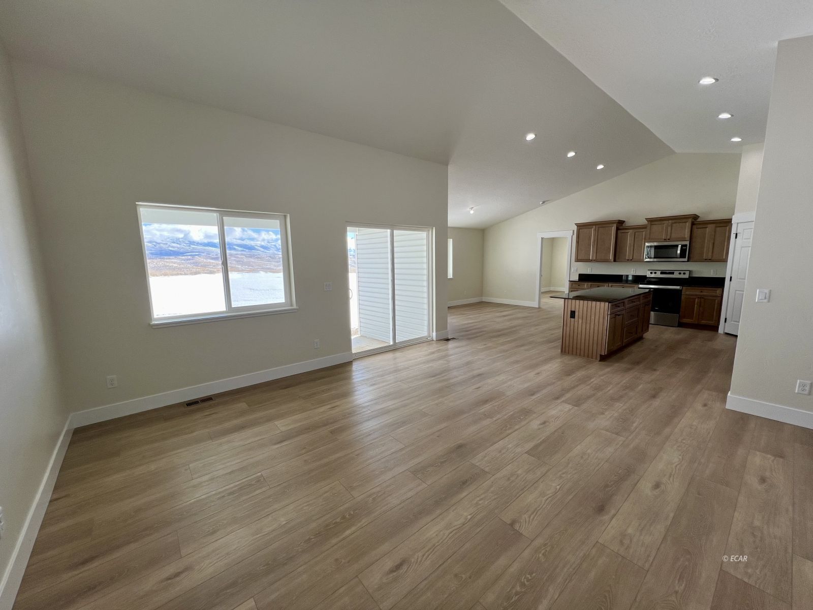 410 Ridgeway Drive Spring Creek, NV 89815 - Photo 8 of 26