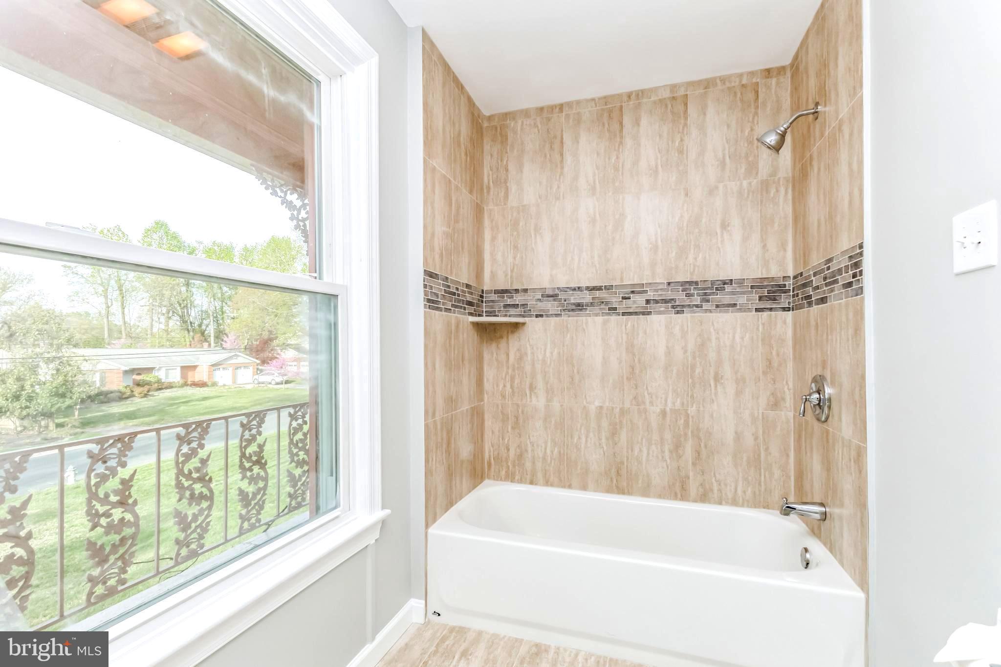 14315 Chesterfield Road Rockville, MD 20853 - Photo 25 of 33 Full Bathroom #2 (Upper Level)