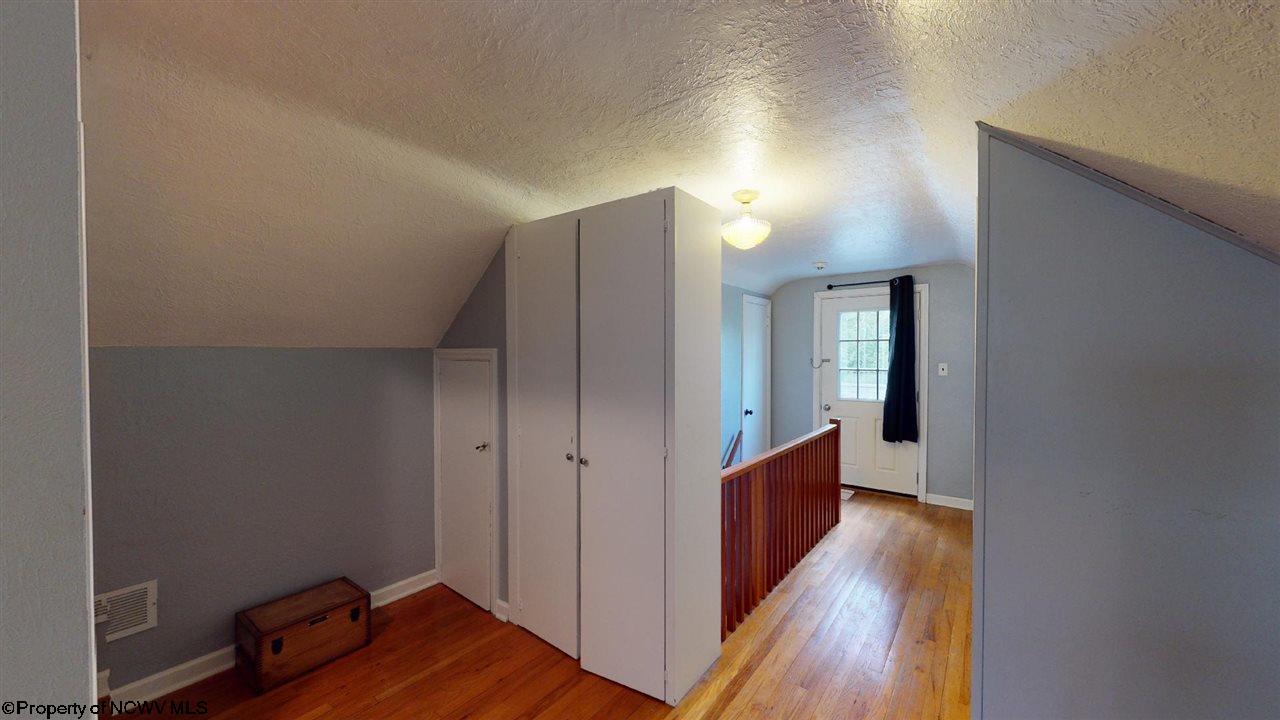 1131 Cloverhill Road Fairmont, WV 26554 - Photo 19 of 30 Gallery Image 19